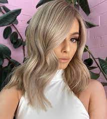 30 Stunning Ash Blonde Hair Ideas To Try In 2021 Hair Adviser In 2021 Ash Blonde Hair Colour Mexican With Blonde Hair Ash Blonde Hair
