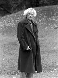 He has written nearly 30 books and is the only author to have received the norwegian literary critics' award three times. Dag Solstad Im Roman T Singer Zeigt Endlich Einer Schamgefuhl