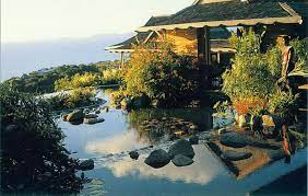 Pin By Gado Gado Atlanta On Indonesian Bali Style Homes Celebrity Houses Caribbean Homes David Bowie