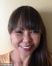 Woman who fed vultures, gators settles lawsuit for $53,000