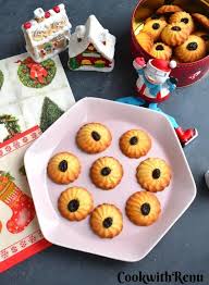 Thanks to pretty simple sweet for this swedish cinnamon buns recipe and photo. Spritz Cookies Swedish Butter Cookies Cook With Renu