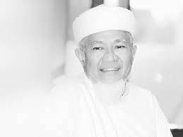 Bintang filem mekanik itu menghembuskan nafas pada usia 65 tahun. Azmil Mustapha Meninggal Dunia Andri