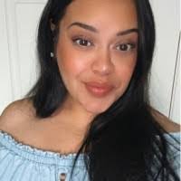 Selina Deleon's Instagram, Twitter & Facebook