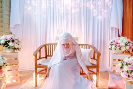 Apr 1, 2019 explore puan rinawaty zainal's board pelamin simple on pinterest. Bkdotmy On Twitter Haah Awk Pelamin Diy