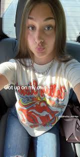 Hailey Eldridge (@hailey_eldridge)