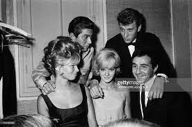 Paul Anka After His Show At The Olympia With Sylvie Vartan Johnny Johnny Hallyday Photo Johnny Hallyday Celebrites