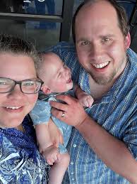 What are some fun date night ideas for couples?