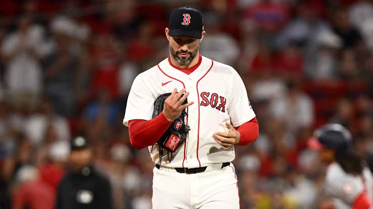 Red Sox 12-Year Veteran Becomes Free Agent After DFA