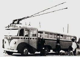 名古屋市のトレーラートロリーバス レトロバス 旧車 トラクタ