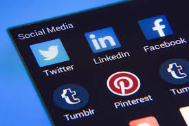 Oggi la ricerca del proprio futuro professionale passa sempre di più per. Le Migliori App Per Cercare Lavoro Italiani Londra Blog Lavoro Londra