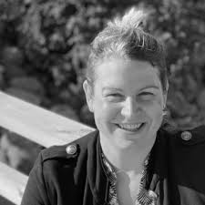 Teamorienteret administrativ medarbejder til Uddannelsesservice