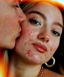 Remember that in the right eyes, you will always be an art ✨🫶🏻