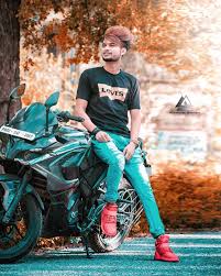 Image May Contain 1 Person Motorcycle And Outdoor Mens Photoshoot Poses Photoshoot Pose Boy Boy Photography Poses Top stylish photoshoot poses for boys | attitude poses for photoshoot 2019/20 hi,i,m back with another interesting video! photoshoot pose boy boy photography poses