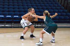 Join the triple threat triumph. Basketball 101 The Triple Threat Position Pro Tips By Dick S Sporting Goods