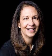 Tamara Stout's Instagram, Twitter & Facebook