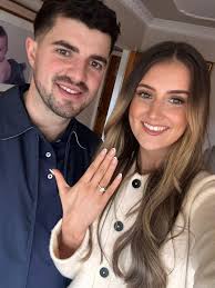 Love is certainly in the air here in Dorsey with not one but two  engagements this Christmas! 💕 💍 Congratulations to senior player Brendan  Moley