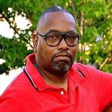 Warren Pittman's Instagram, Twitter & Facebook