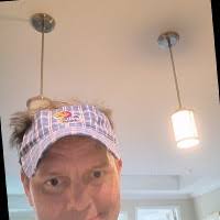 10+ "Christopher Heitz" profiles