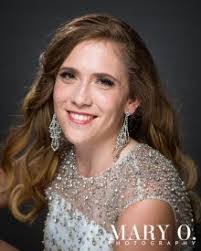 Mary Oakes's Instagram, Twitter & Facebook