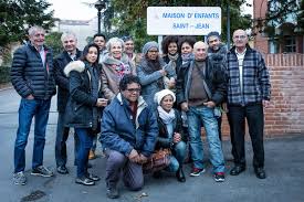 Elle rentre à la réunion pour la première fois. Les Enfants De La Creuse A La Reunion Le Programme Reunionnais Du Monde