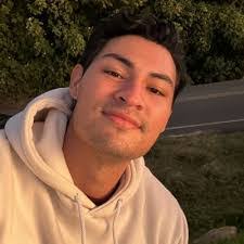 Felipe Peralta's Instagram, Twitter & Facebook