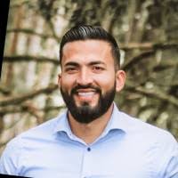 30+ perfiles de «Cesar Obando»