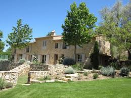 Epingle Par Linda Ratcliffe Sur Chateau Villa Architecture Maison En Provence Belle Maison Maison Provencale
