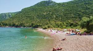 Maximálně se vynasnažíme o hladký průběh vaší dovolené, stejně jako se nám to daří již v rámci 27. Pjescane Plaze Trpanj Sa Slikama