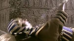 Das haus anubis staffel 2 episodenguide 135. Das Haus Anubis Staffel 2 Folge 2