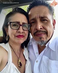 Mi suegra se probó mi vestido de novia de 3.000 dólares y lo estropeó; se  negó a pagarlo, así que utilicé un arma secreta. Yo (26F) y mi prometido  (28M) estamos planeando