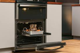 This could also be two pan drawers underneath. Why Do I Need A Double Oven Range Wirecutter