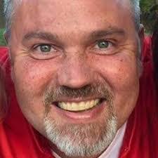 Steve Botello's Instagram, Twitter & Facebook