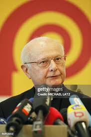 3,102 Robert Bishop Stock Photos, High-Res Pictures, and Images