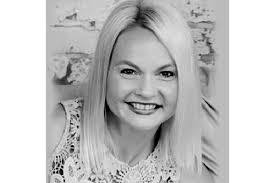 Jennifer Pilz's Instagram, Twitter & Facebook