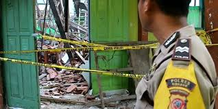 Persyaratan untuk membuat siup pjtki (perusahaan jasa tenaga kerja indonesia) / pptkis (pelaksana penempatan tenaga kerja indonesia swasta) 2 Kelas Di Smpn 2 Plumbon Cirebon Ambruk Timpa Belasan Pelajar Ada Yang Patah Tangan Halaman All Kompas Com