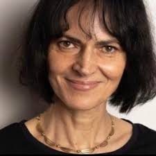 Ina Roß (@ross.ina) • Threads, Say more