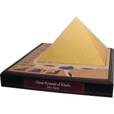 Great Pyramid Of Khufu Egypt Architecture Paper Craft Africa Middle East Egypt Pharaoh Grave World Her Great Pyramid Of Khufu Pyramids Great Pyramid Of Giza
