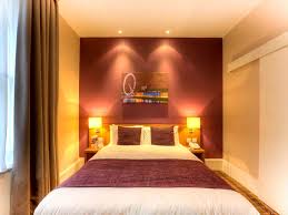 325 likes · 2 talking about this · 3,062 were here. Comfort Inn Kings Cross London Auf Travelstay Com Buchen