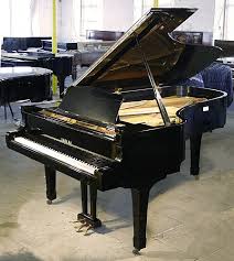 A 1981 Yamaha C7 Grand Piano With A Black Case And Polyester Finish At Besbrode Pianos 12 000 Http Www Besbrodepia Piano Piano For Sale Yamaha Grand Piano