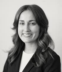 Emily Snively's Instagram, Twitter & Facebook