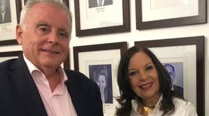 ALEJANDRO FUENMAYOR Y CAROLINA FUENMAYOR