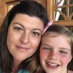 Jennifer Axelson's Instagram, Twitter & Facebook