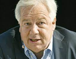Im prozess zieht der medienmanager nun einen teil. Wolfgang Fellner Erklart Bildschirmpause Bei Oe24 Tv Mit Untersuchung Der Vorwurfe Mediengruppe Osterreich Derstandard At Etat