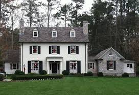 Black And White Painted Brick House Things That Inspire A Classic White House Black Shutters Colonial House Exteriors Brick Exterior House Painted Brick House
