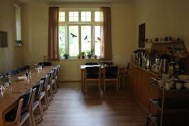 Das haus der schönheit in salzburg. Bildergalerie Haus Der Stille Buddhistisches Meditationszentrum In Roseburg