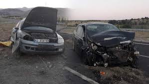 Konya'da iki ayrı trafik kazası: Korkunc Kaza Kari Koca Hayatini Kaybetti 3 Yarali Konya Haber