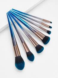 Pinceis De Maquiagem Pinceis Pinceisdemaquiagem Pinceisparamake Pincei In 2020 Makeup Brush Set Professional Makeup Brush Set Makeup Revolution Highlighter Palette