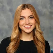 Laura Slusser's Instagram, Twitter & Facebook