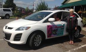 The Hummingbird Florist Delivery Vehicle With Owner Linda Joudwa And Husband Kevin At The Wheel Operates At 2 340 Main St E Vehicles Florist Delivery Grimsby