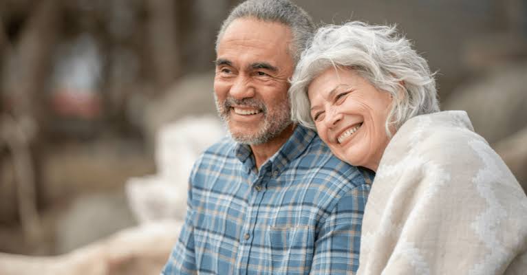 Retiring in Spain with the Non-Lucrative Visa | Lexidy's 2025 Guide